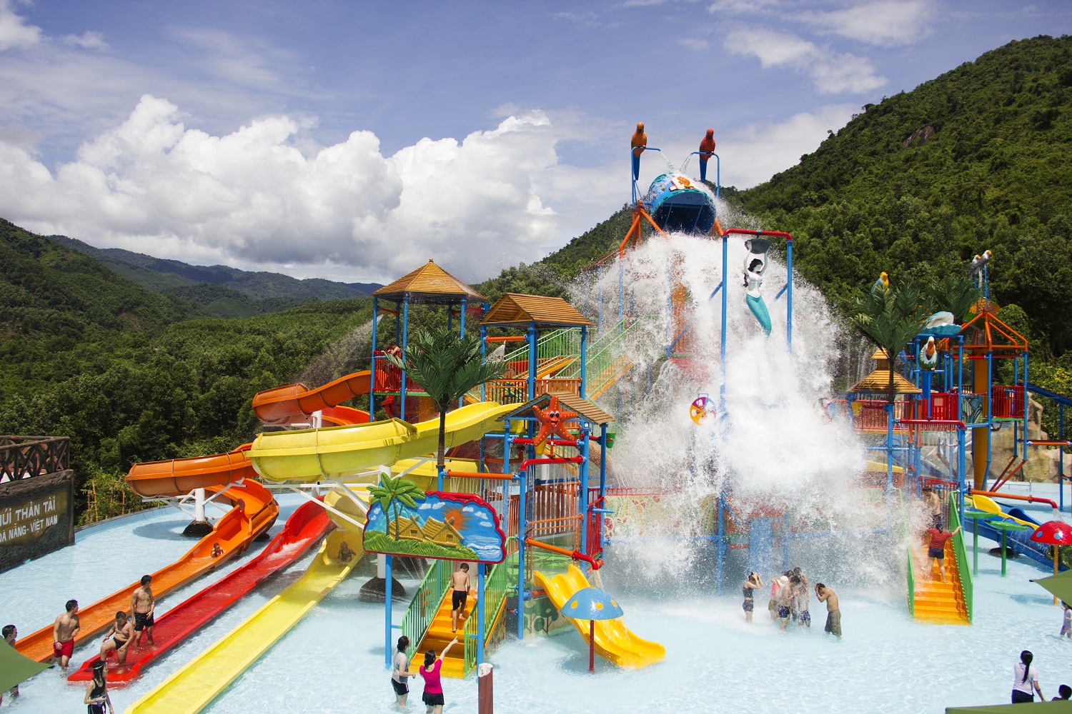 Nui Than Tai Hot Springs Park Admission Ticket